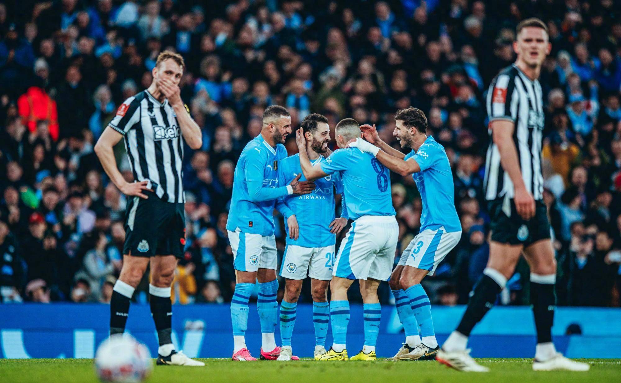 爱体育-曼城后防高效稳固,零封对手痛快取胜