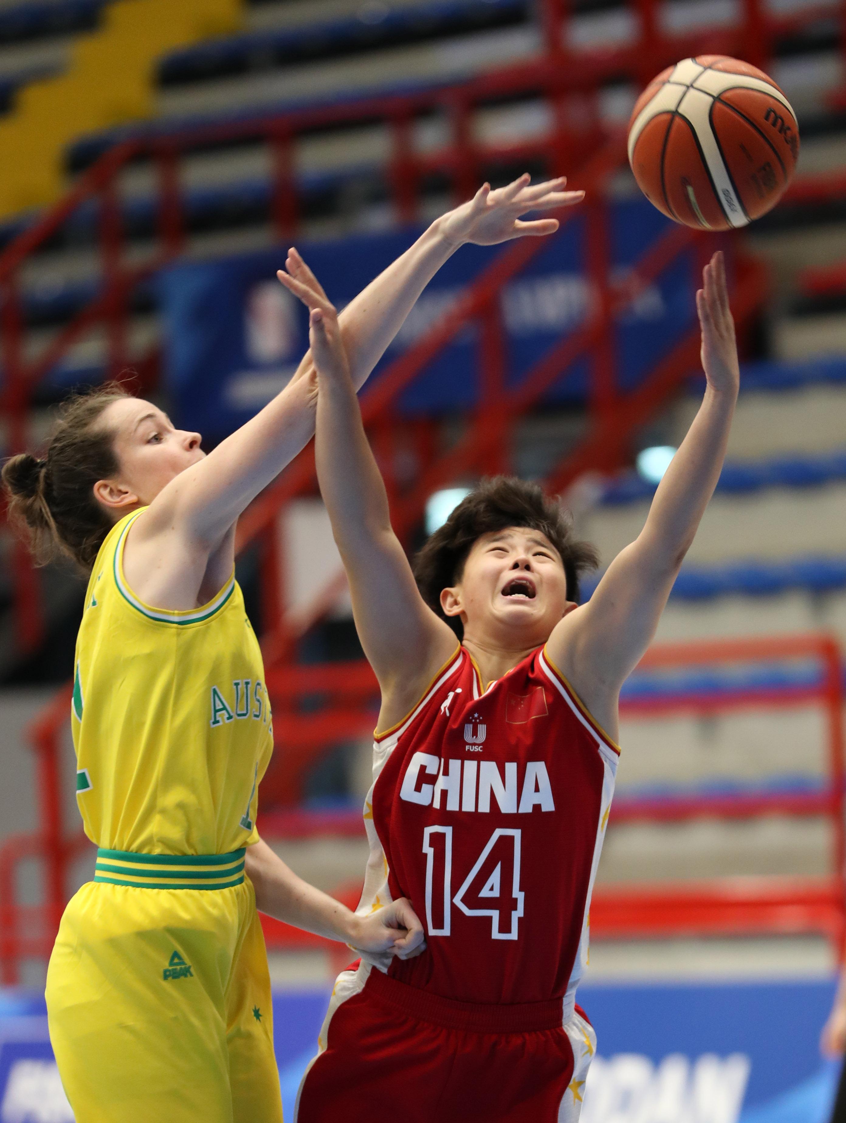 江苏男篮意气风发，迎战实力强劲对手