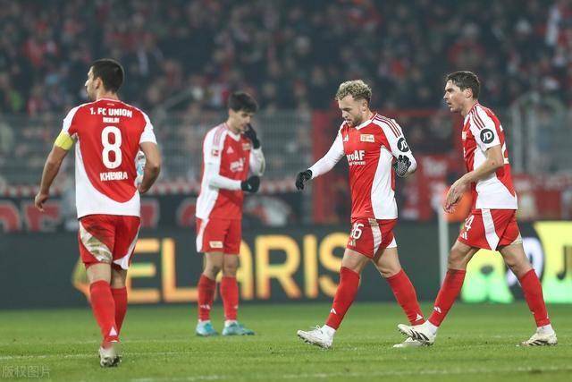 捷尔维主场大胜,德甲保级前景一片光明 捷尔维主场大胜,德甲保级前景一片光明