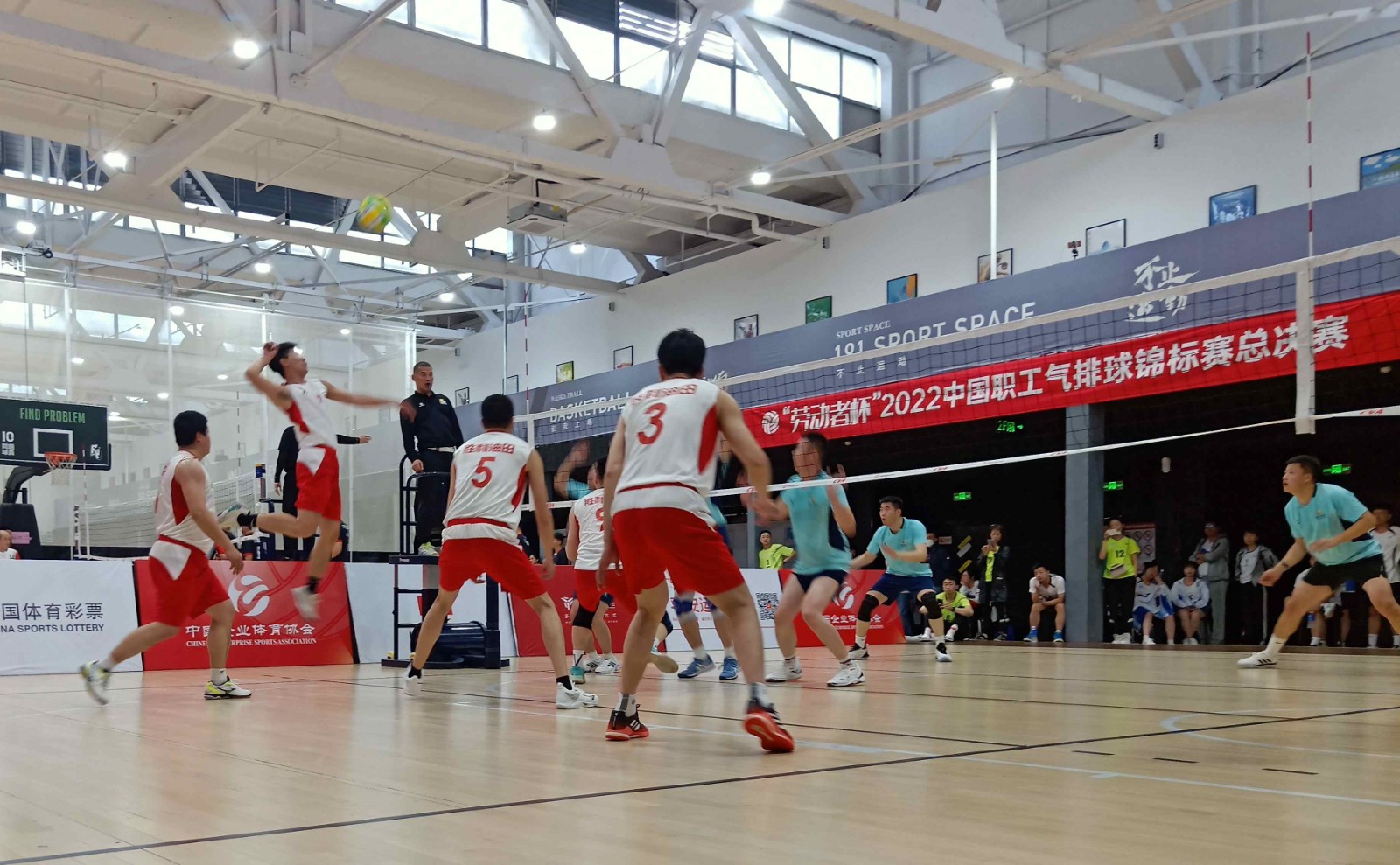 中国排球队实力不凡,豪取胜利 中国排球队实力不凡,豪取胜利