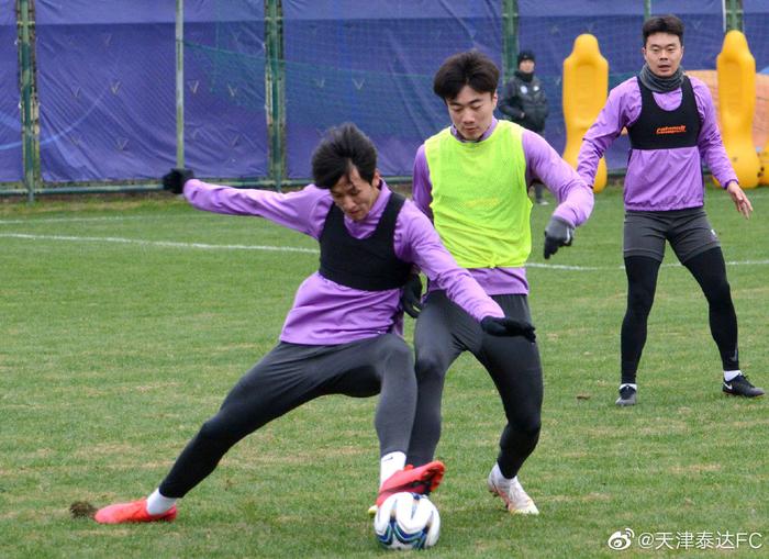 江苏苏宁战平天津泰达，保持稳定状态