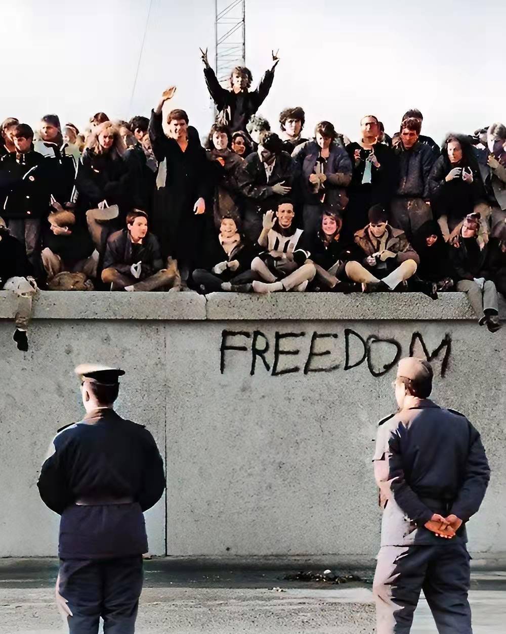 法国被德国逼平，小组出线悬念难解