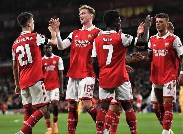 爱体育-阿森纳击败利物浦,晋级下一轮比赛