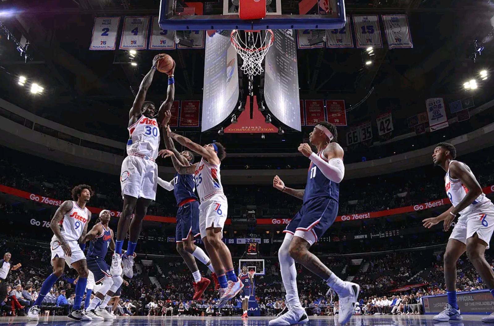 快船队连续作战状态回落 快船队连续作战状态回落