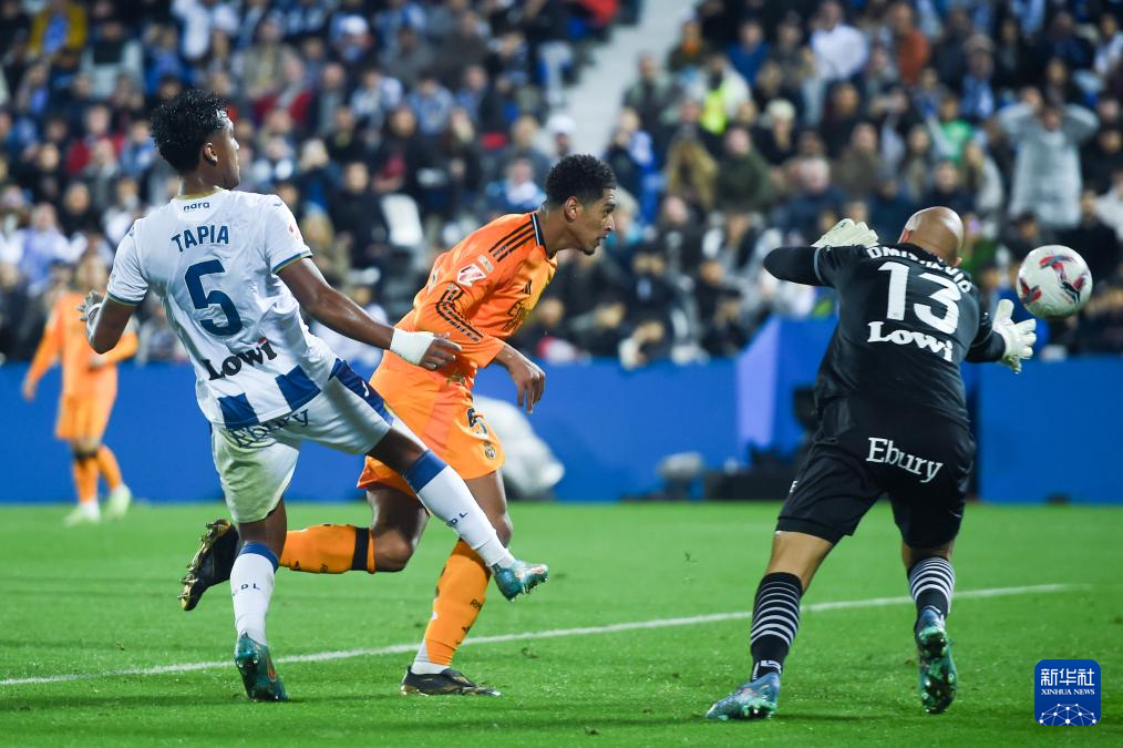 爱体育-阿贾克斯主场击败皇马,成功进军半决赛