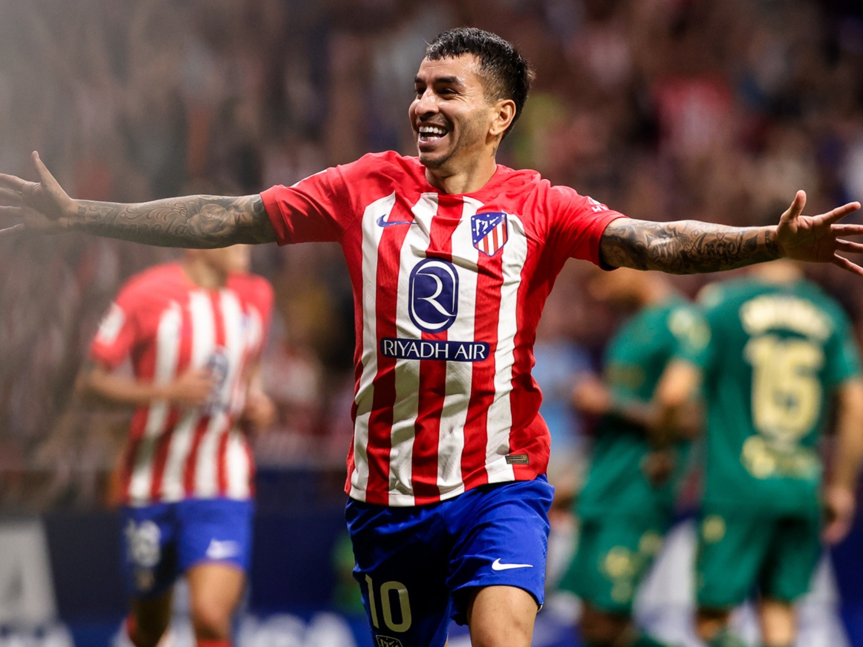 马竞冷门力阻塞维利亚，苏亚雷斯出色进球