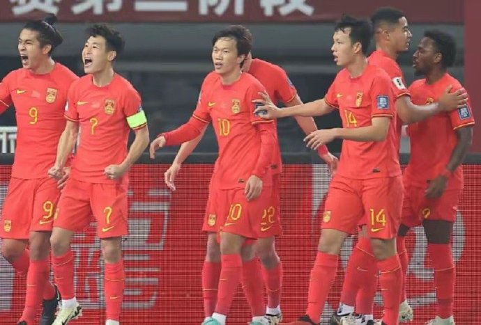 爱体育官网-亚洲足球赛事竞争激烈,每场比赛都令人期待