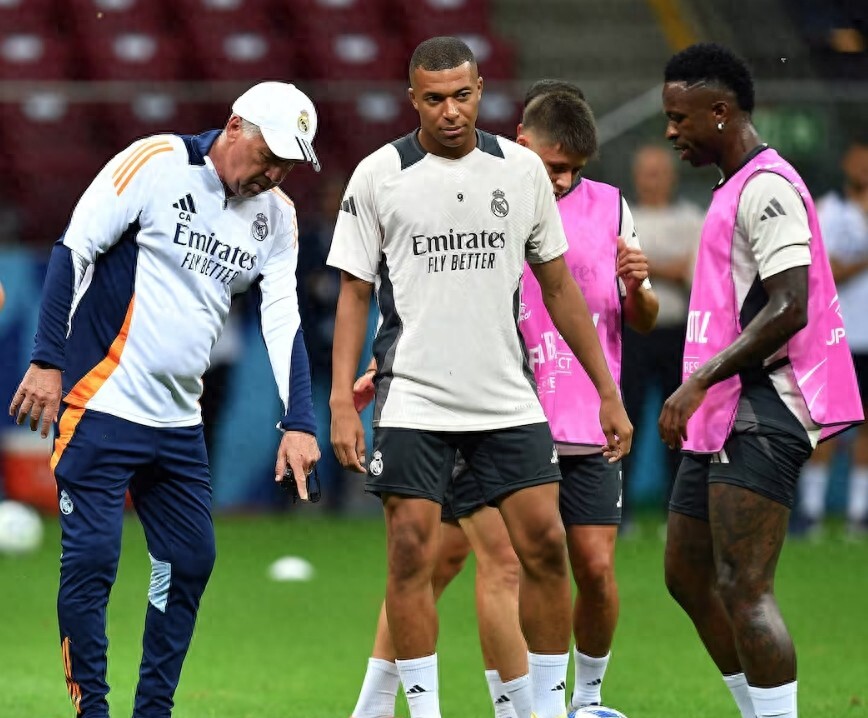 莱加内斯客场逼平瓦伦西亚，双方争斗不下