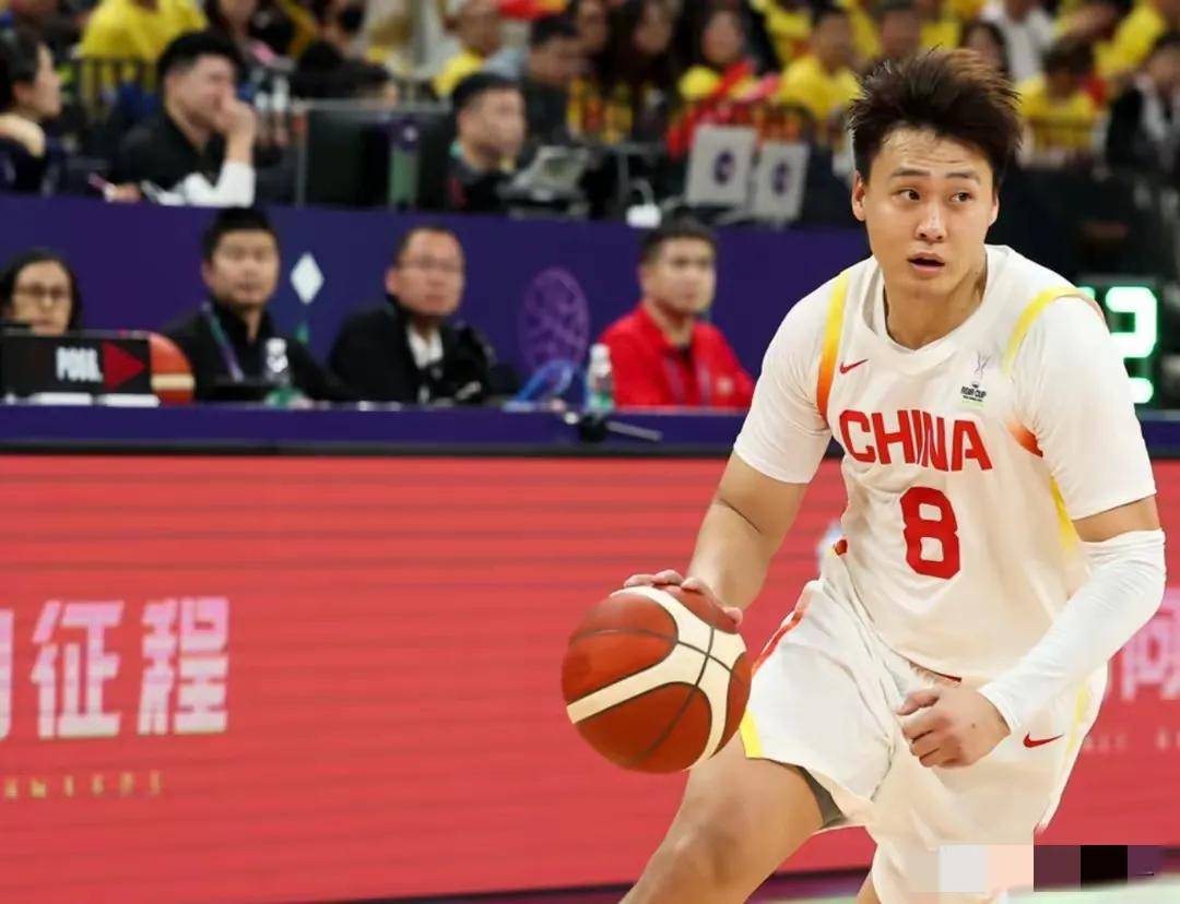 爱体育-本土电视新节目：球员专访和大赛解说