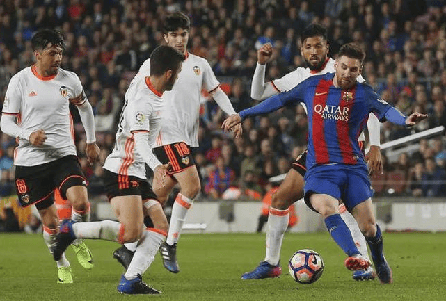 瓦伦西亚客座巴塞罗那，迎战梅西上演