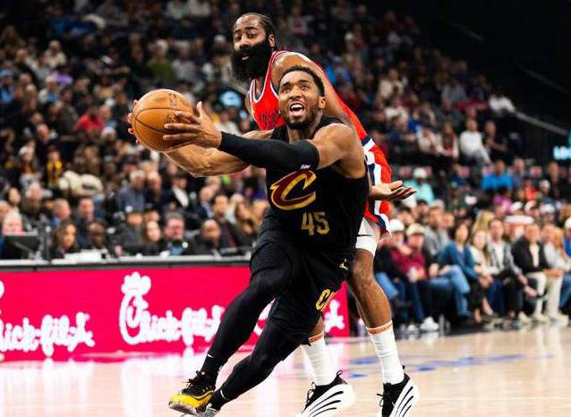 爱体育官方网站-快船大胜！伦纳德表现抢眼再现奇迹