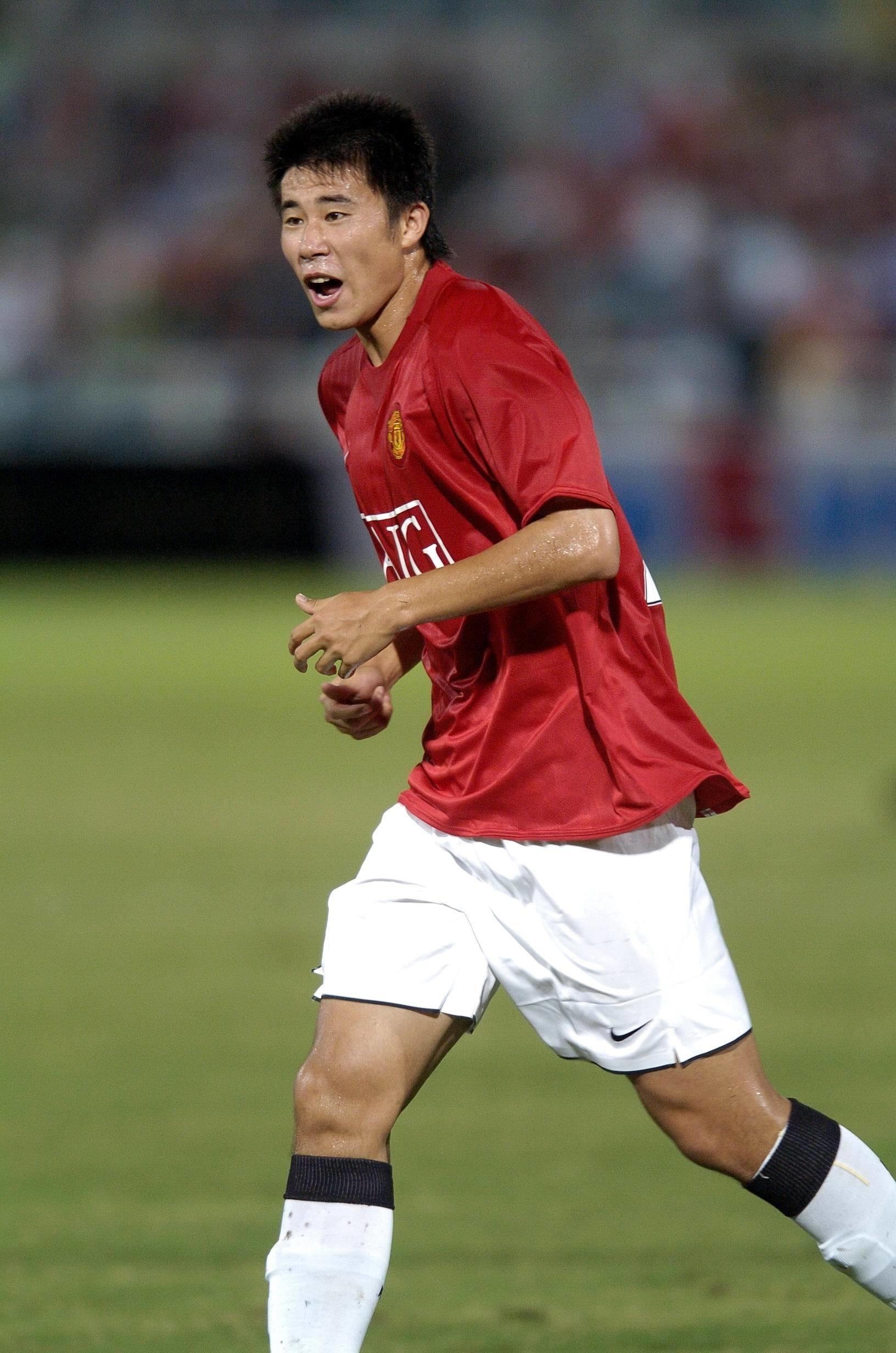 爱体育官方网站-中场核心展现出色发挥，成为球队的关键人物