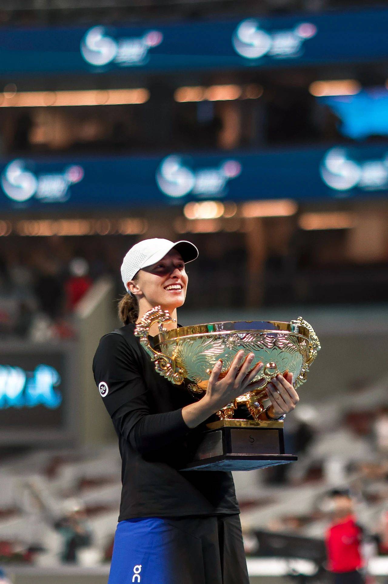 印度网球名将实力过人，再添冠军