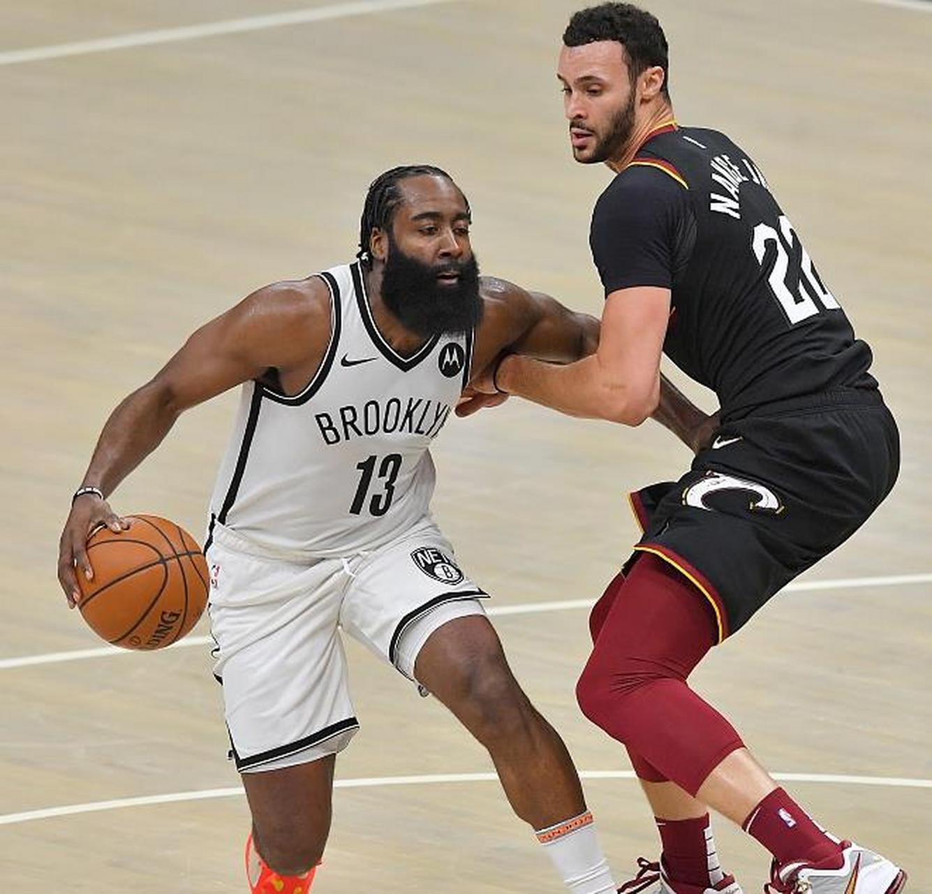 湖人主场大胜火箭，晋级西部半决赛