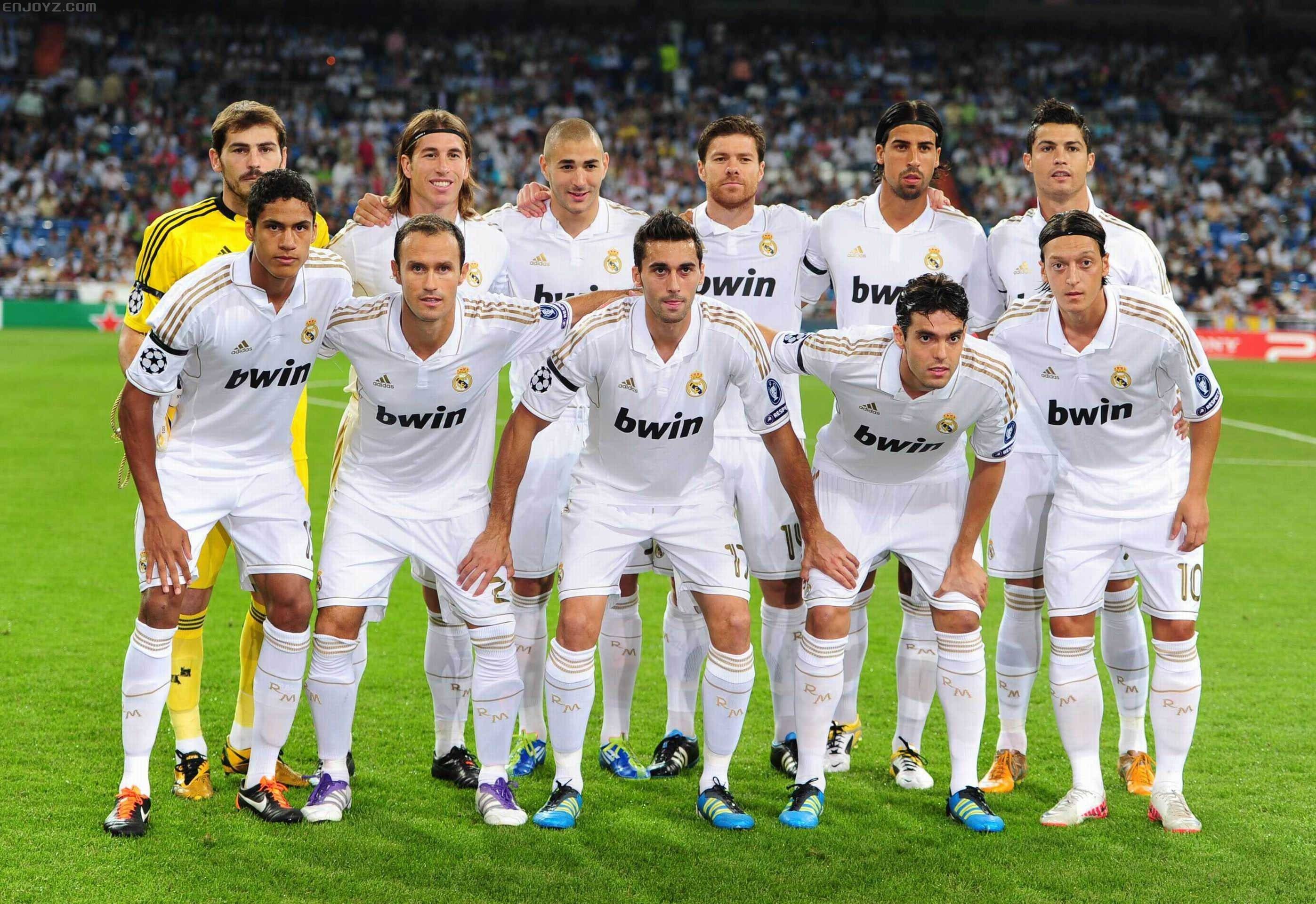 曼城对阵皇马，双方实力相当