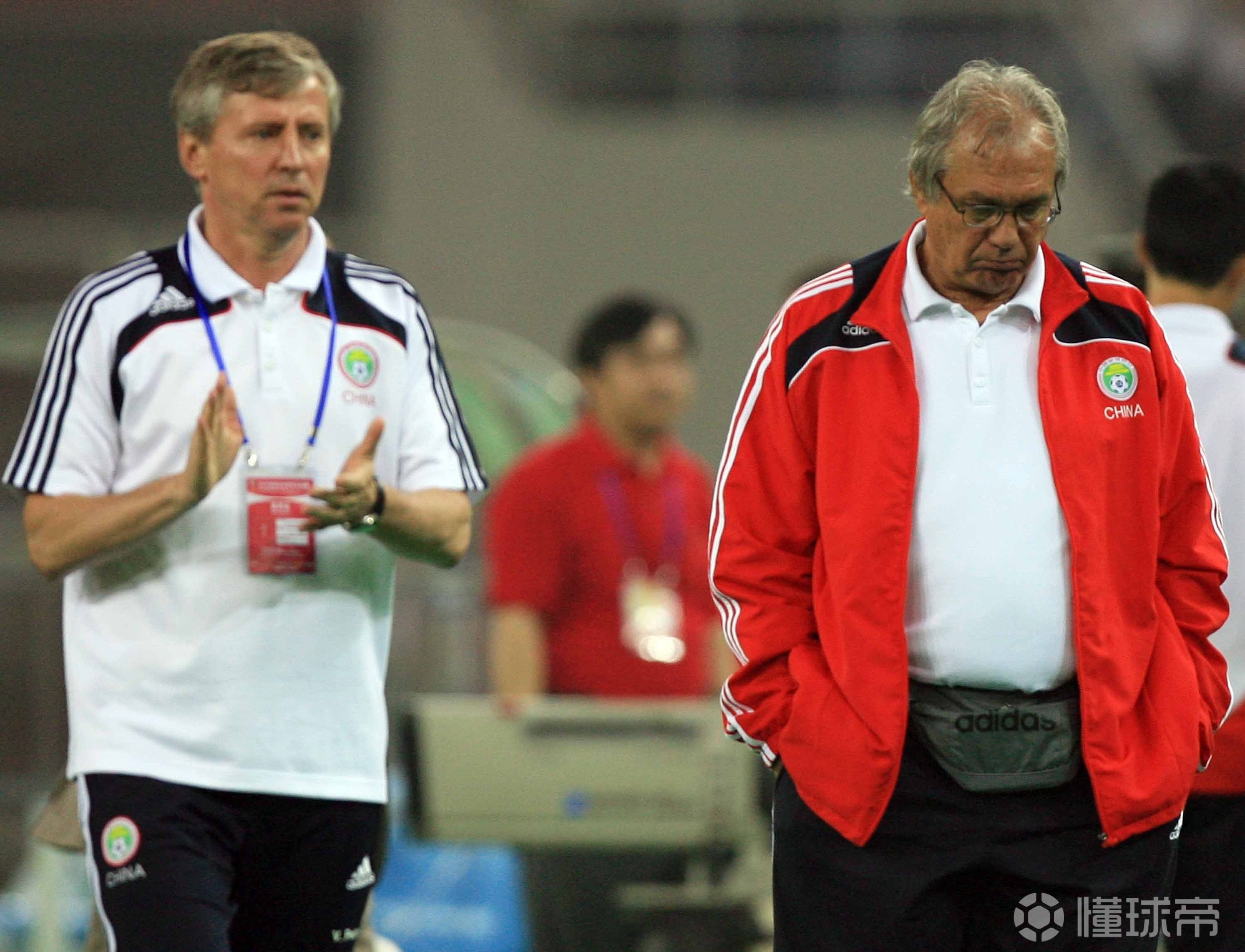 开拓者主帅宣布离职，球队陷入混乱