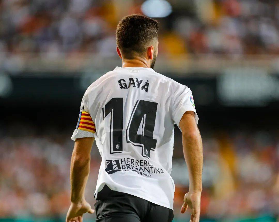 瓦伦西亚丢掉领先优势,遭遇连败阴霾 瓦伦西亚丢掉领先优势,遭遇连败阴霾