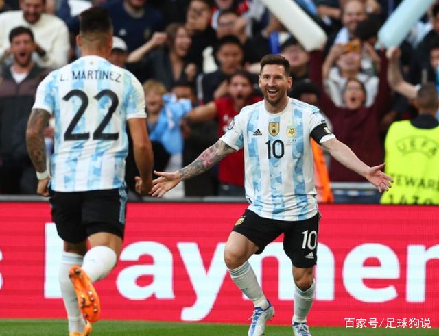 意大利胜利战胜墨西哥，备受瞩目的比赛赢得球迷彩