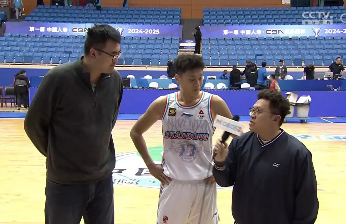 格勒斯费尔德球队默默备战，瞄准未来辉煌