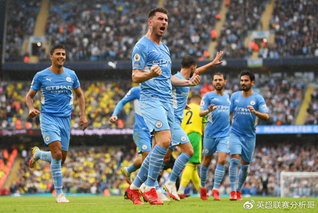 爱体育-华沙英超主场大胜，保持榜首位置