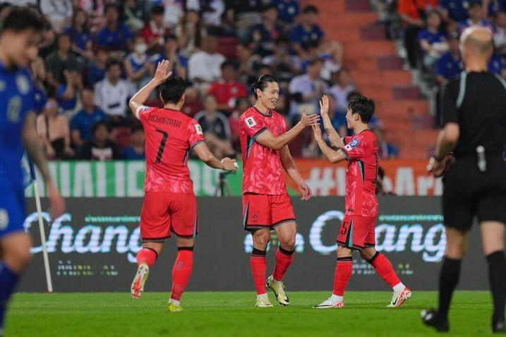 爆料揭秘：十人以上梯队齐聚，强队争夺胜利悬念重重