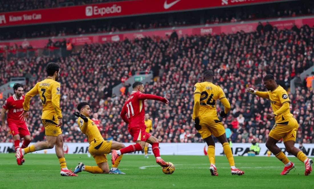 利物浦遇强敌难挡，客场苦战