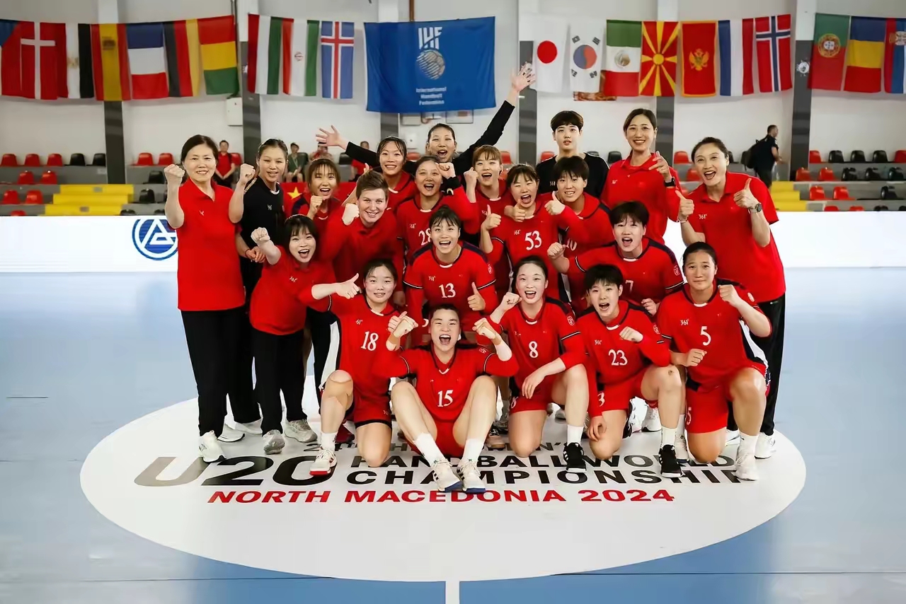 马其顿女足队为比赛做好准备