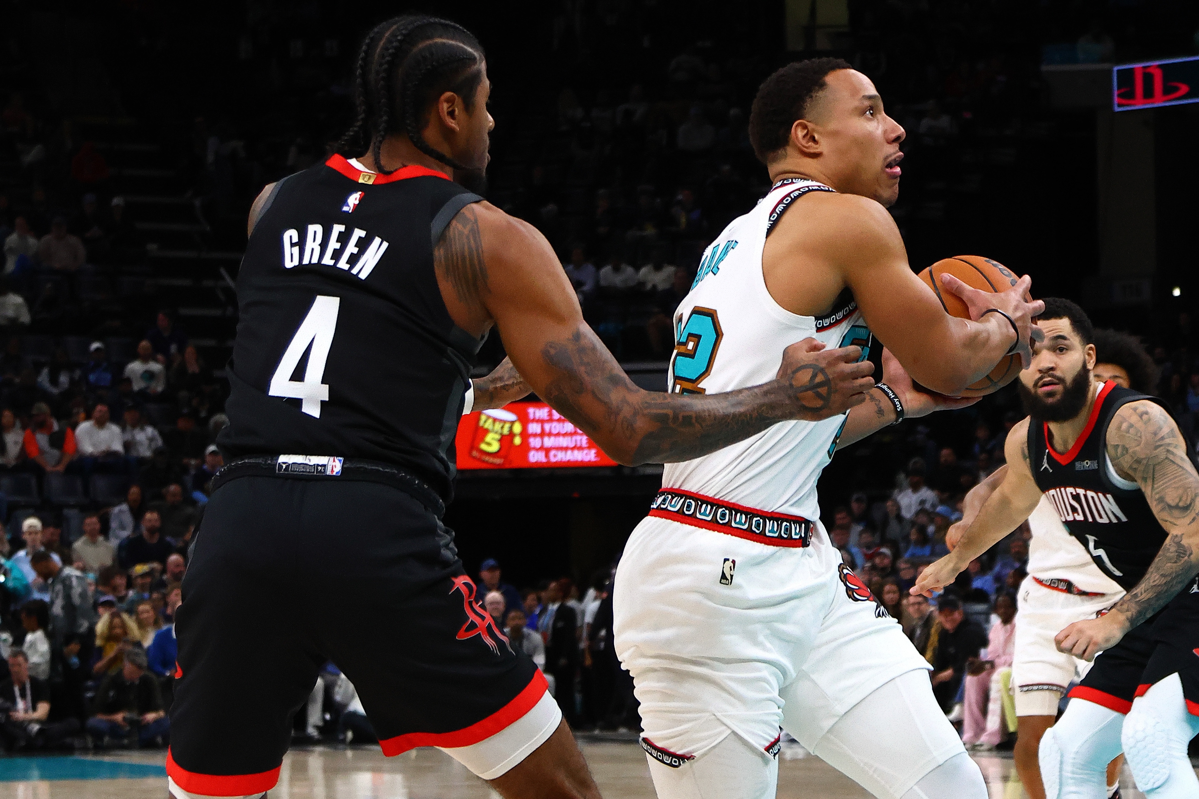 爱体育官网-开拓者客场失利，球队困境难解面临考验