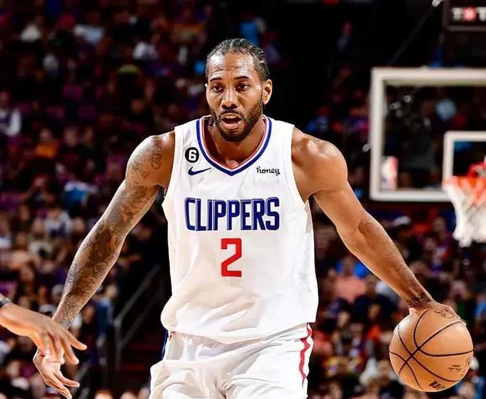 爱体育官方网站-快船大胜，乔治和莱昂纳德双核狂轰