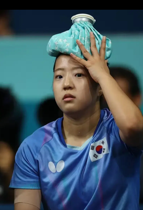 爱体育官网-韩国运动员勇夺银牌，精彩表现备受瞩目