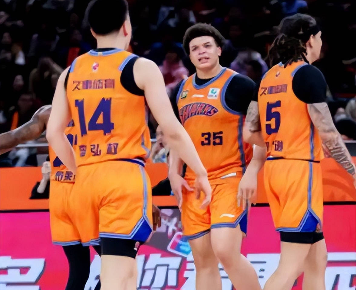 爱体育官方网站-上海男篮客场不敌山西队，遭遇三连败