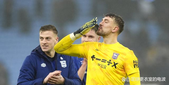 爱体育-阿斯顿维拉主场平局，继续保持稳定