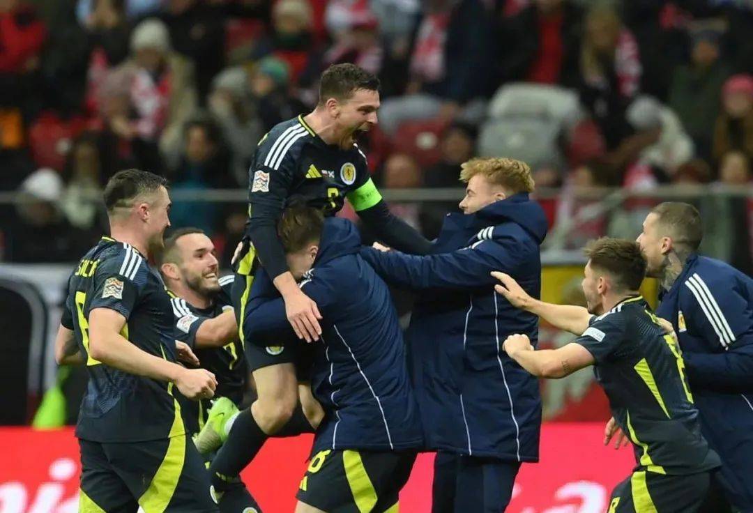 爱体育-利物浦巧克力球队全员出战取得胜利