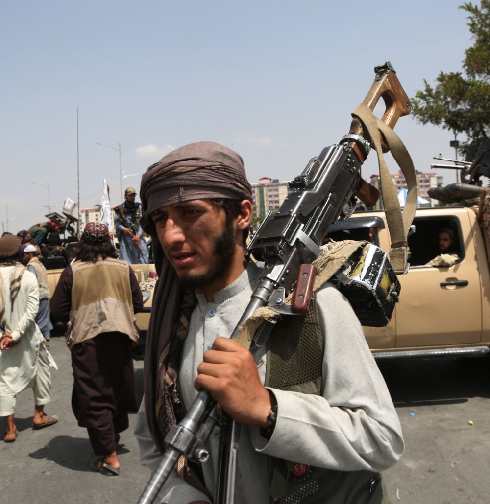 沙尔克04球迷呼吁团结，球队需凝聚力量！