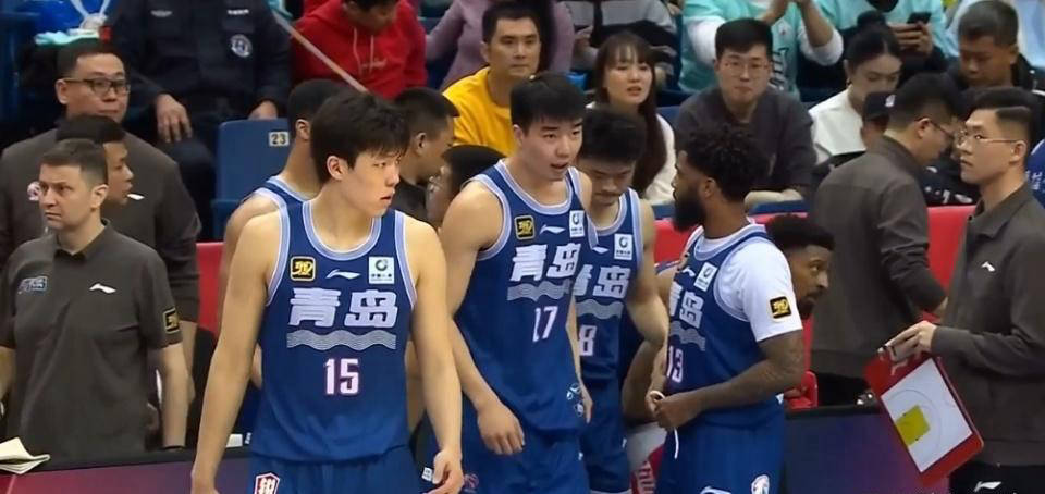 爱体育-浙江男篮迎战青岛队，争夺季后赛资格