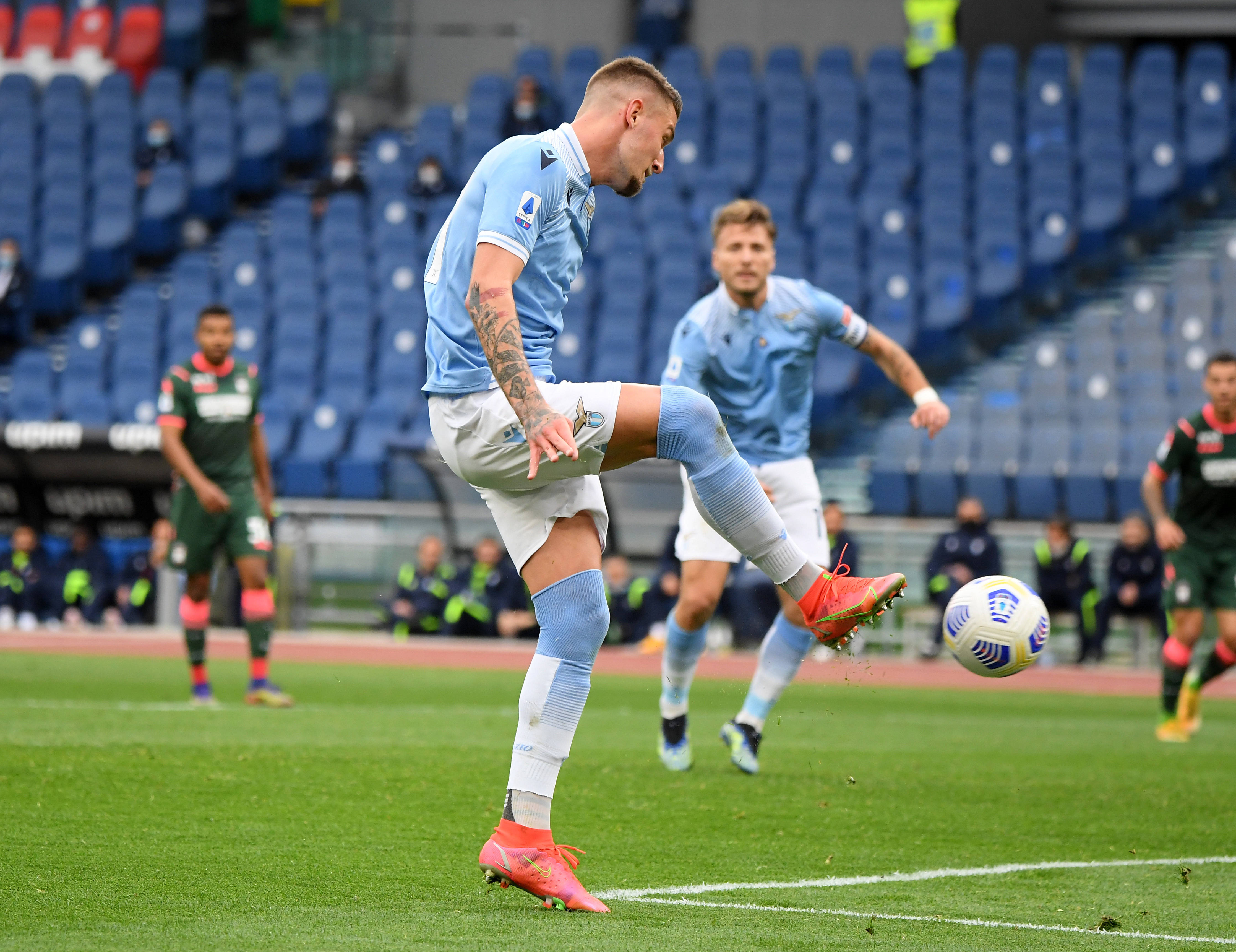 爱体育官网-阿贾克斯球员赛后发表感言,表示永远忠实球队