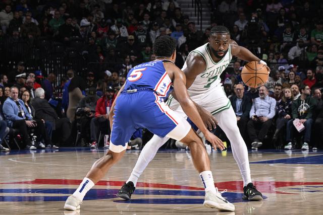 爱体育官方网站-快船逆袭击败黄蜂,绿军接连战胜人