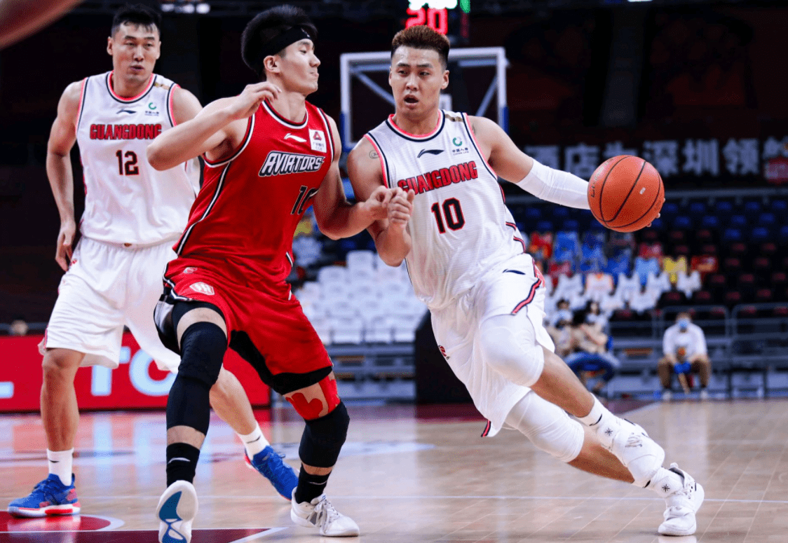 当前战绩榜前三水到渠成，保持领先优势