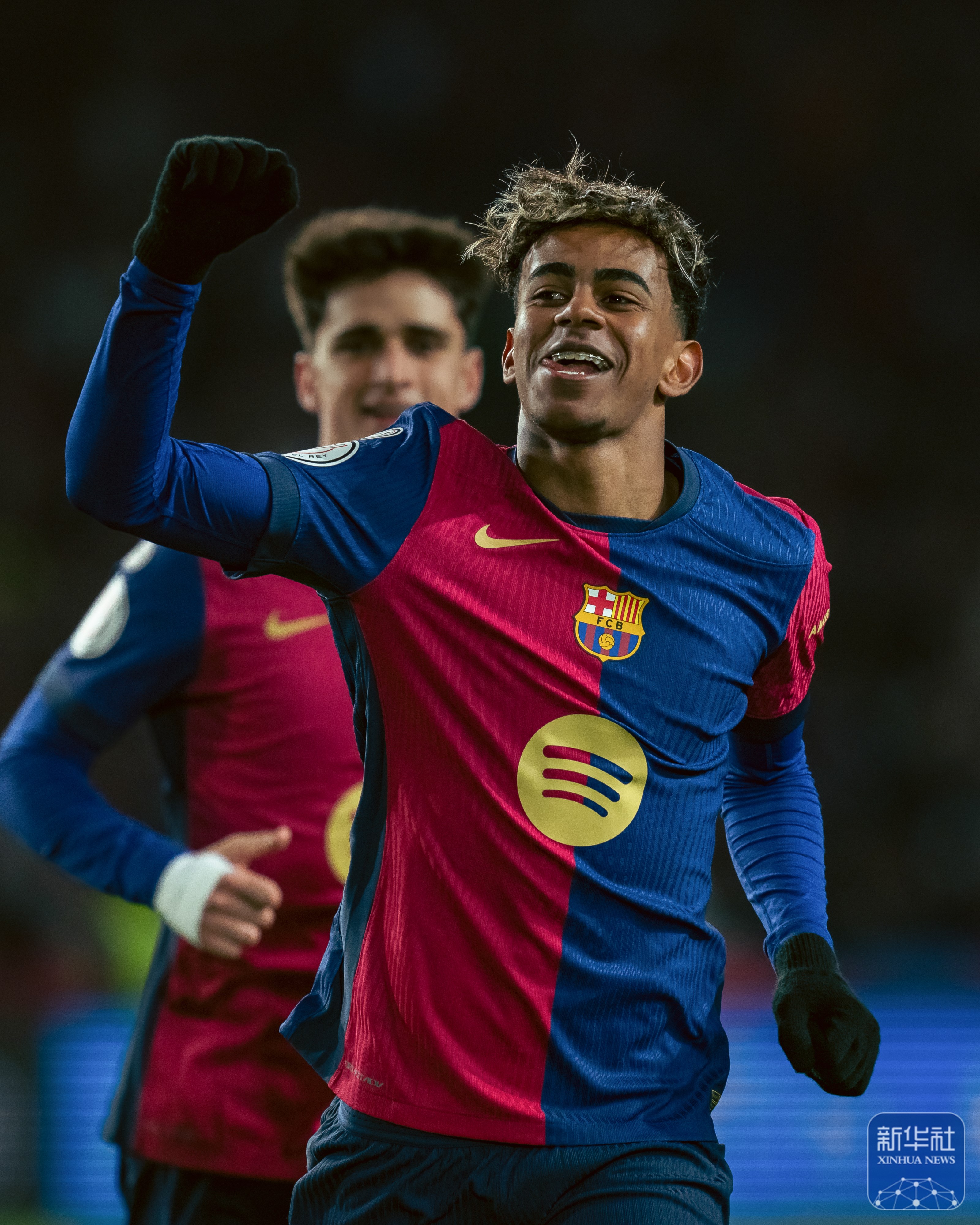 爱体育官方网站-巴塞尔那引领潮流，主场再下一城