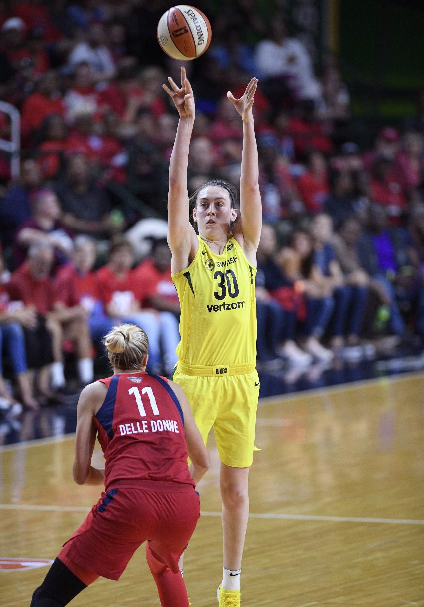 爱体育-意大利女篮横扫对手,成功卫冕地中海联赛冠军