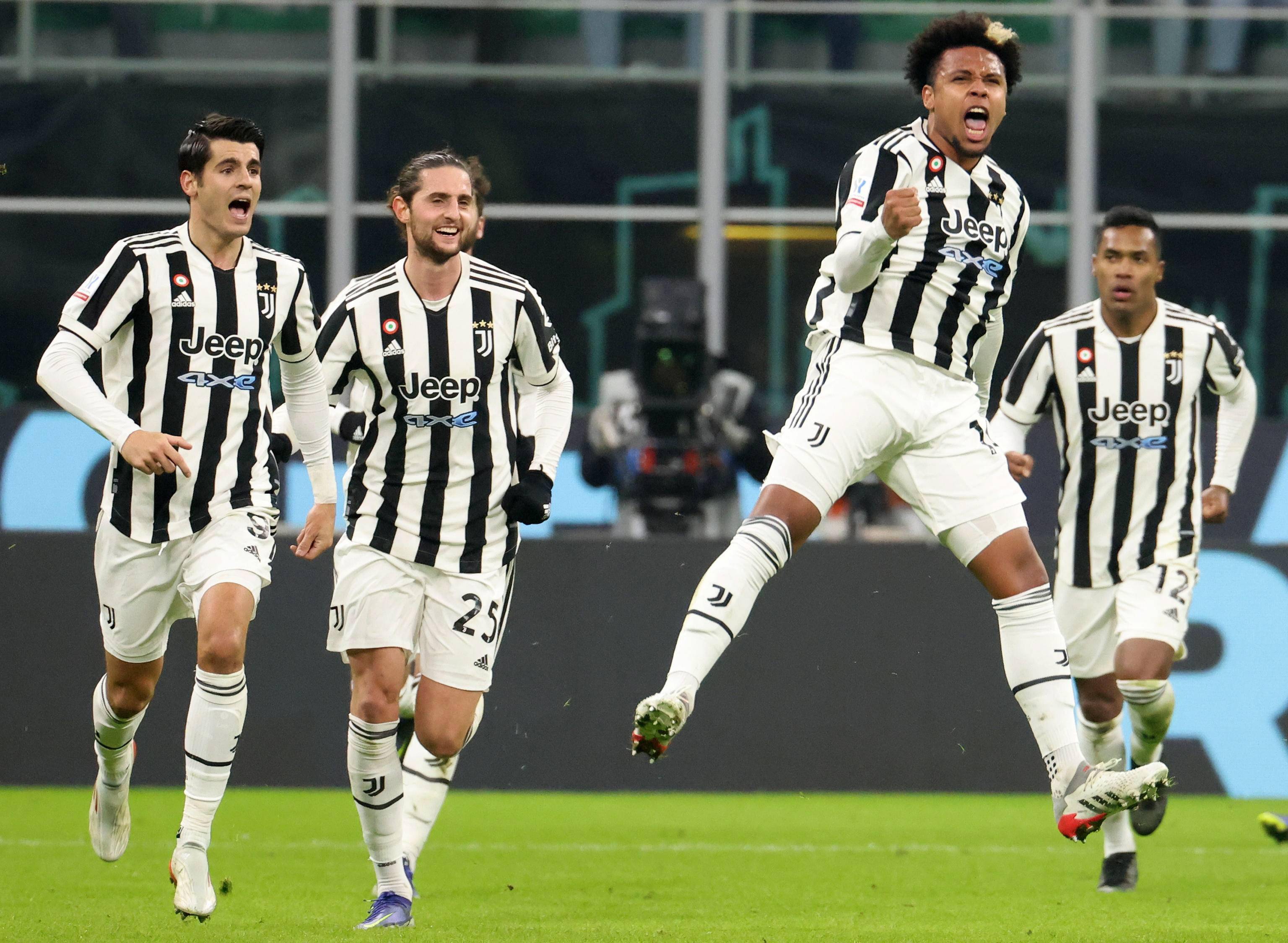 欧冠强队争霸，争夺荣耀斗志昂扬