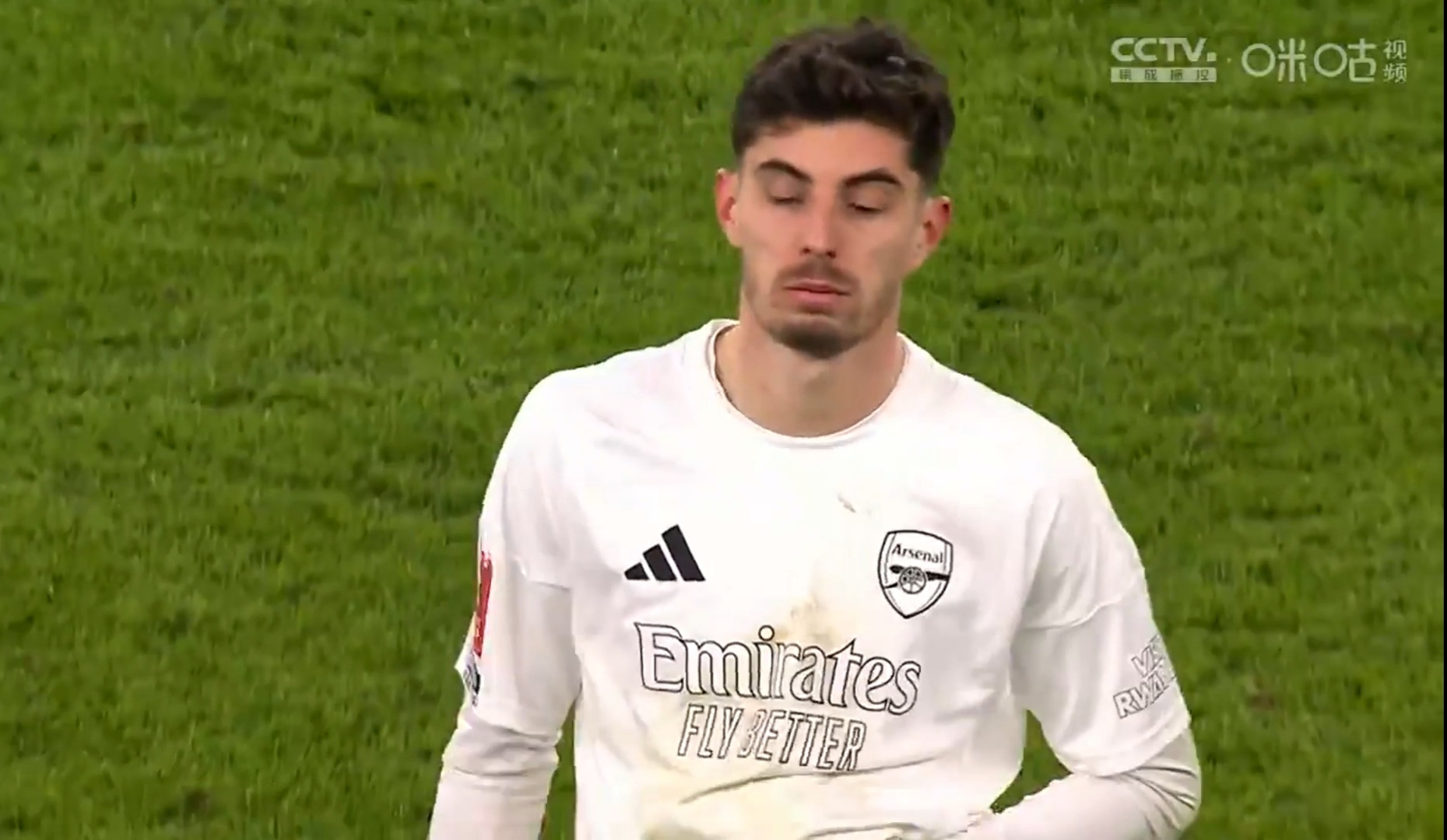 爱体育-阿森纳2-1击败沃特福德，保持不败势头