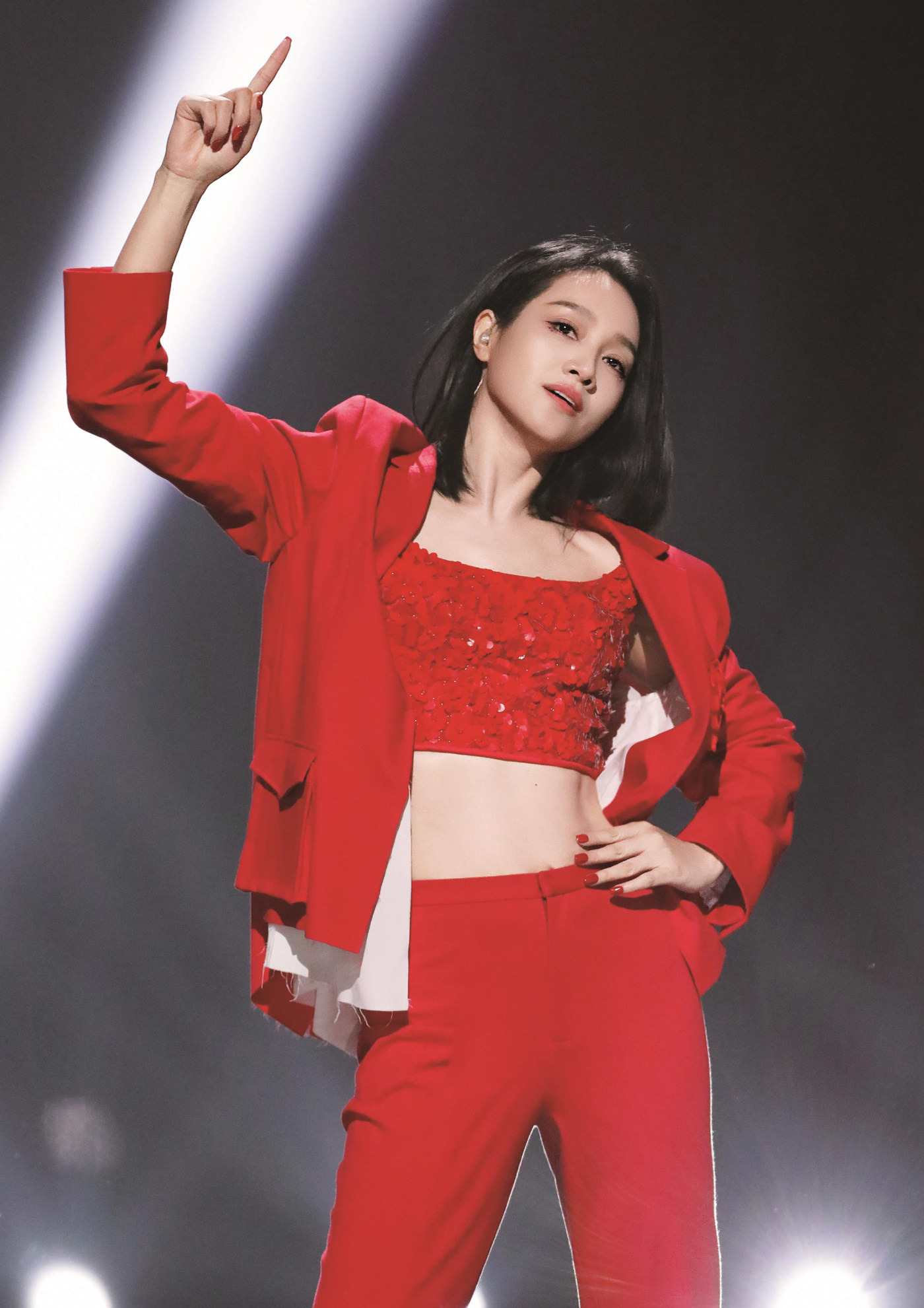 朱丹绝对领袖风范,率队夺冠 朱丹绝对领袖风范,率队夺冠