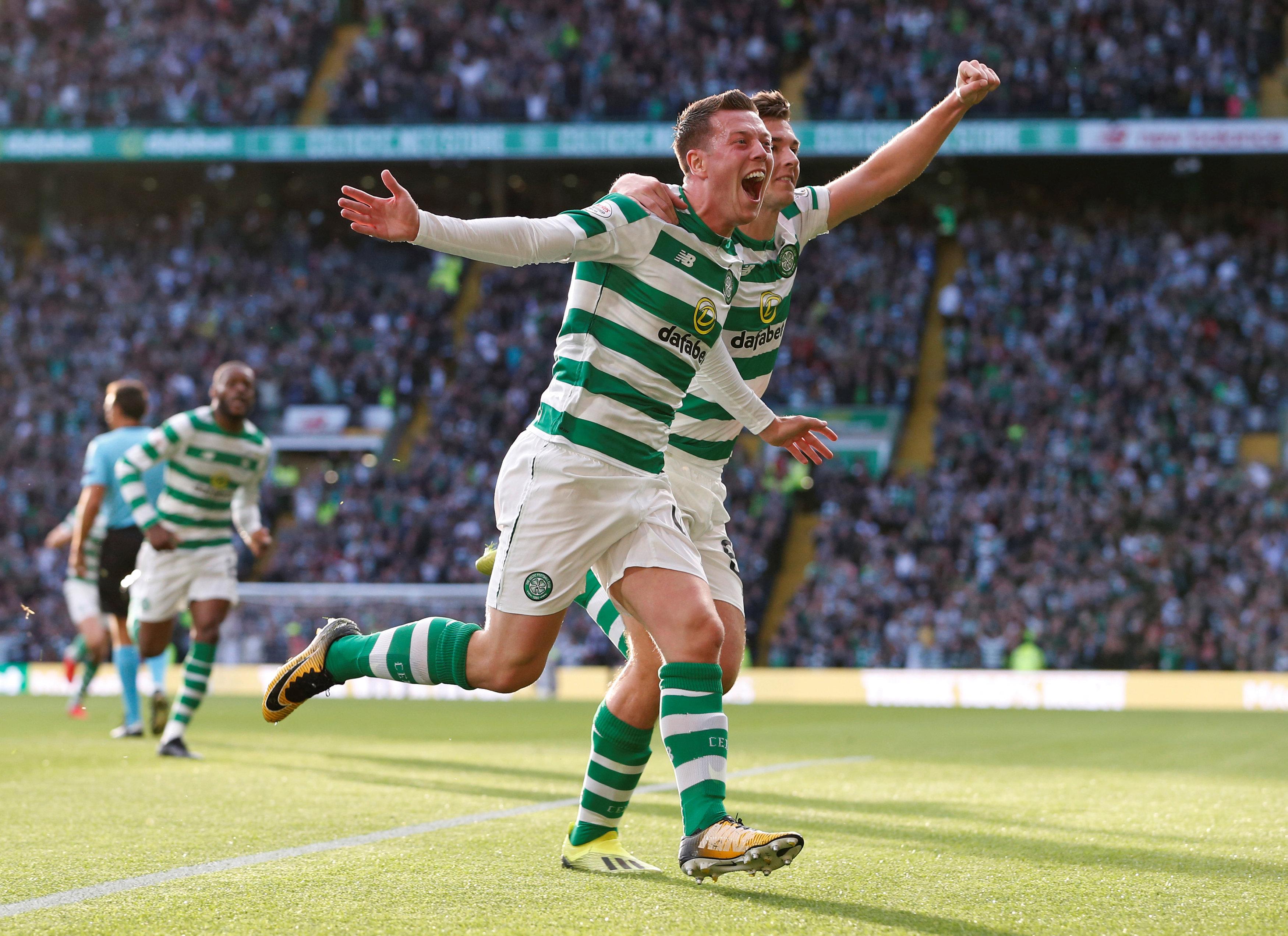 巴伐利亚决赛夺冠，德国德比战围观者欣喜