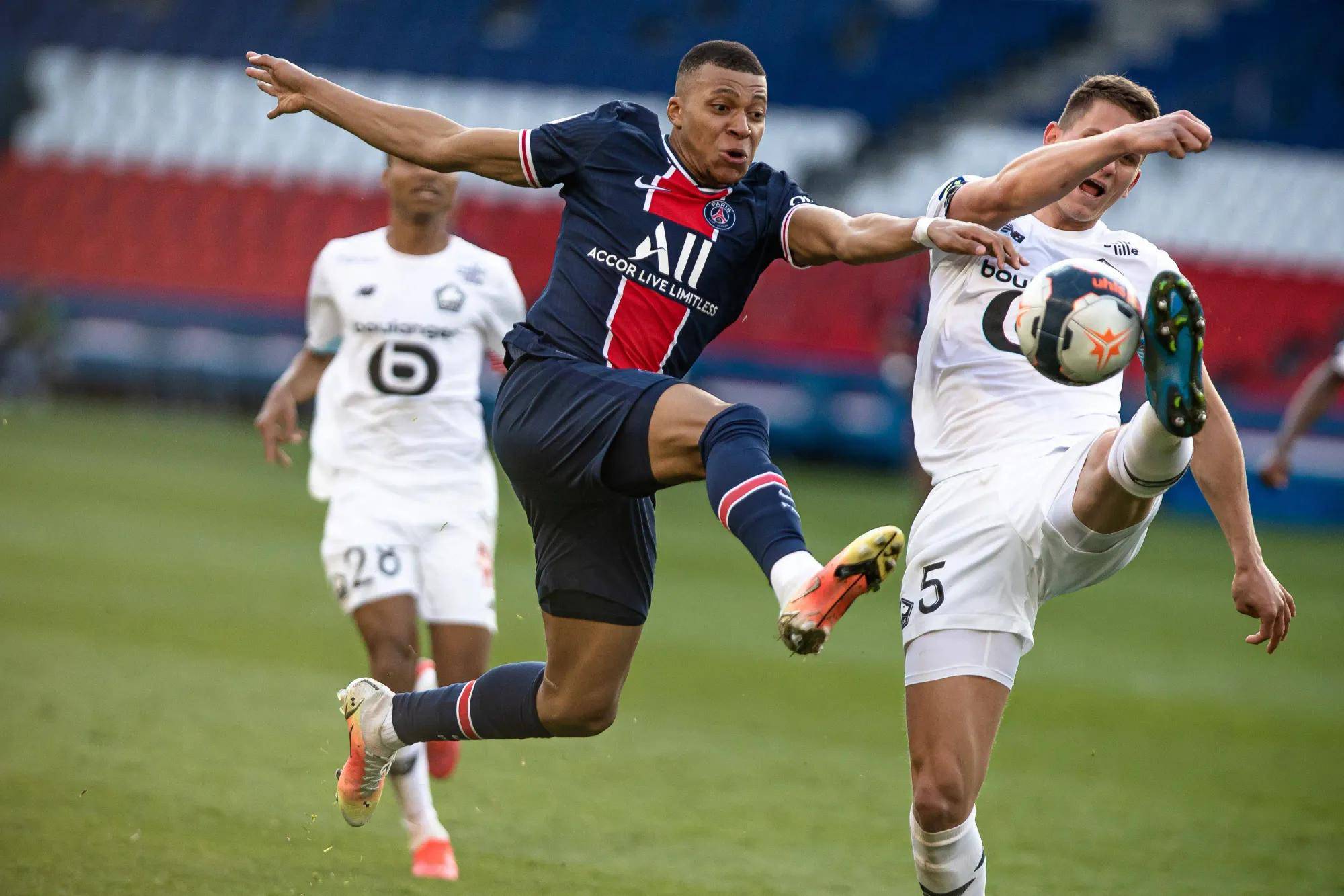 爱体育-利物浦大获全胜，欧冠比赛势如破竹