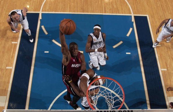 爱体育官方网站-小牛客场大胜灰熊，西卡门奇表现出色