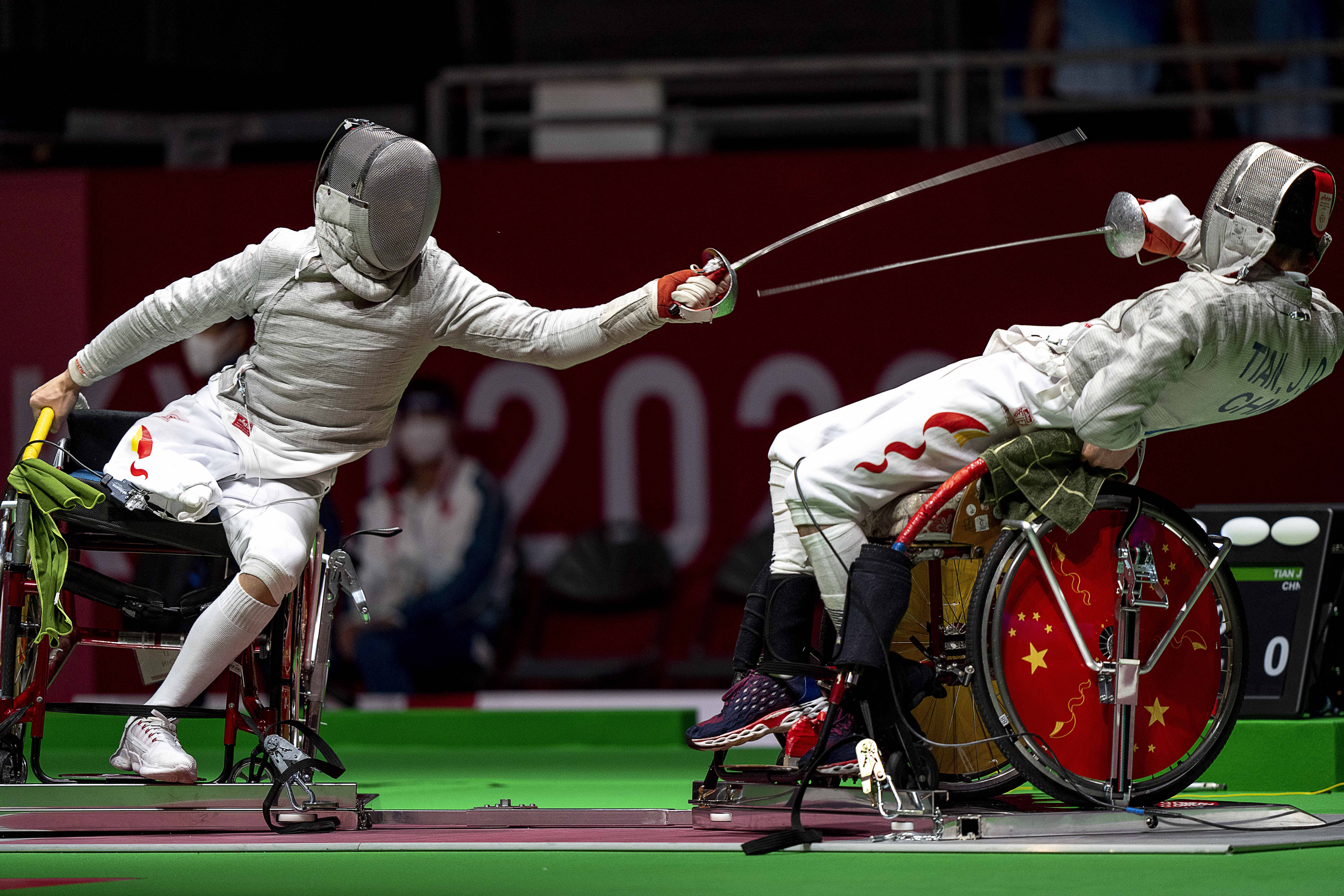 爱体育官方网站-巴林选手夺得男子58公斤级举重铜牌