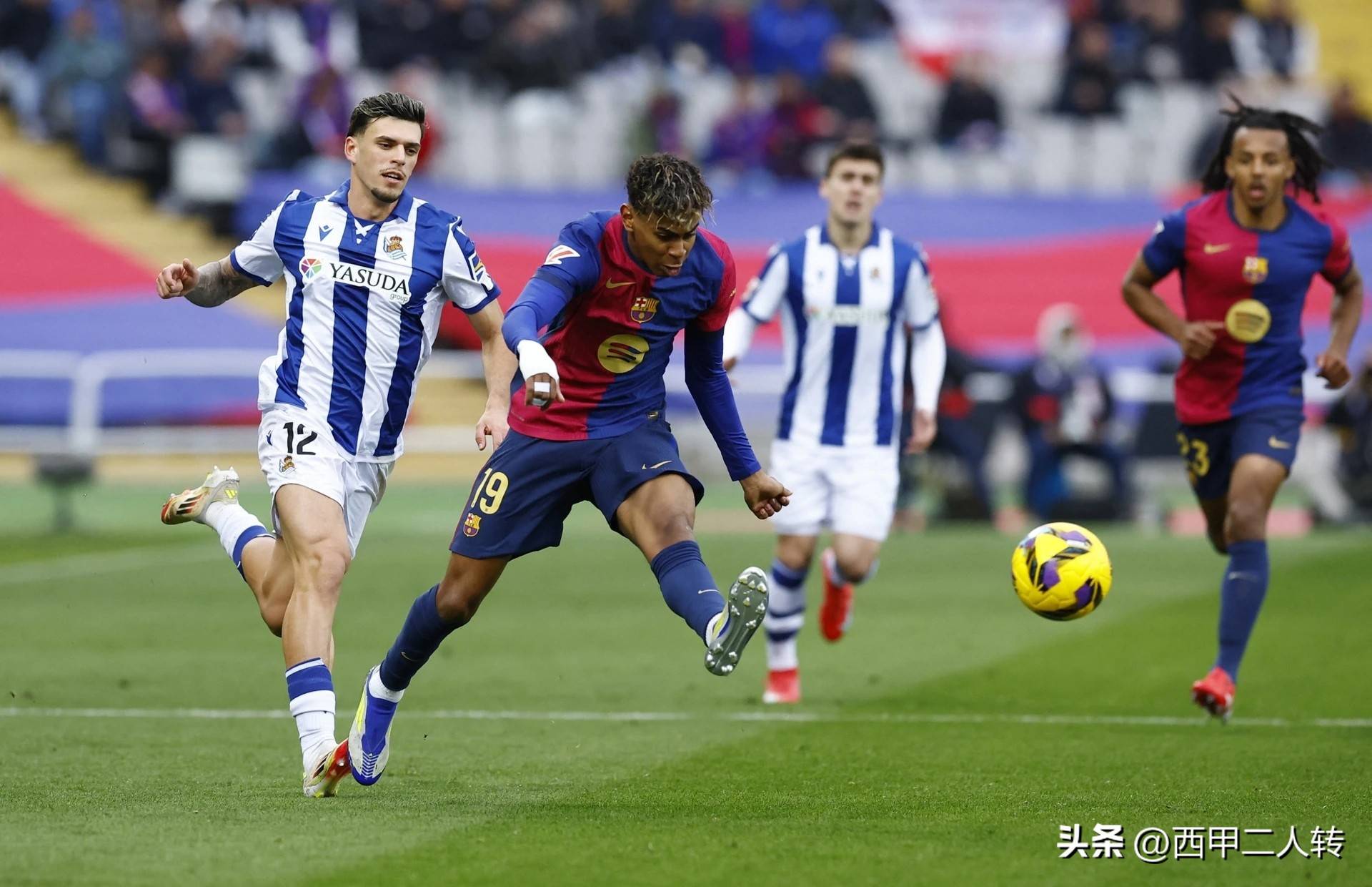 皇家社会后卫关键封堵进攻，保持不败记录