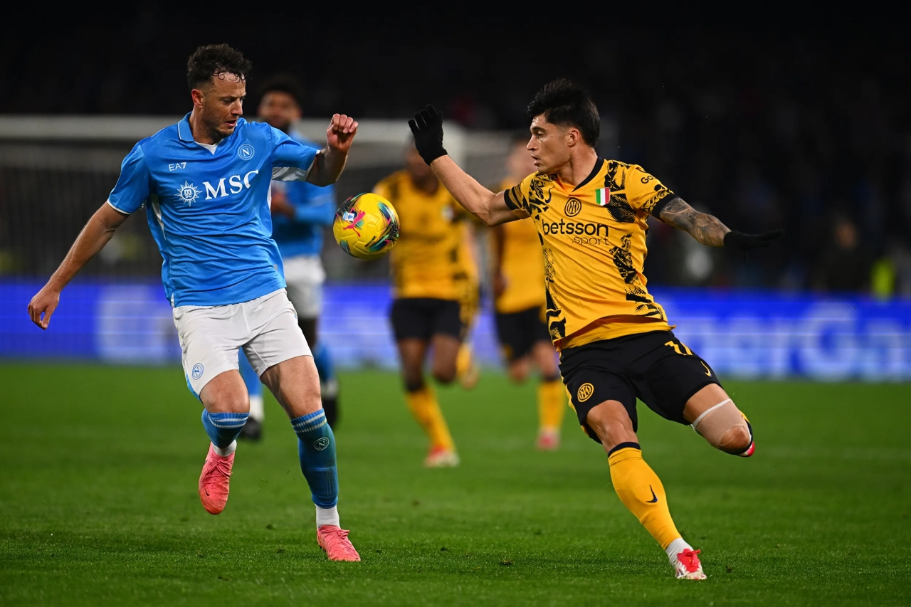 爱体育官网-那不勒斯主场取得宝贵三分，扩大领先优势