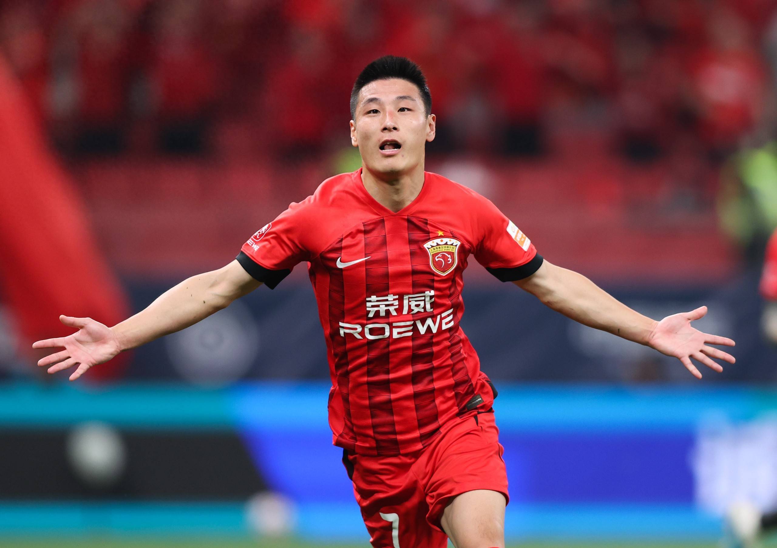 上海上港豪取胜利，实力大增